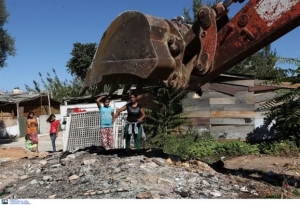 Χώροι στο Χαλάνδρι για μεταστέγαση των Ρομά