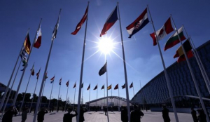ΝΑΤΟ: Δεν υπάρχει σχέδιο Β για την ένταξη της πΓΔΜ