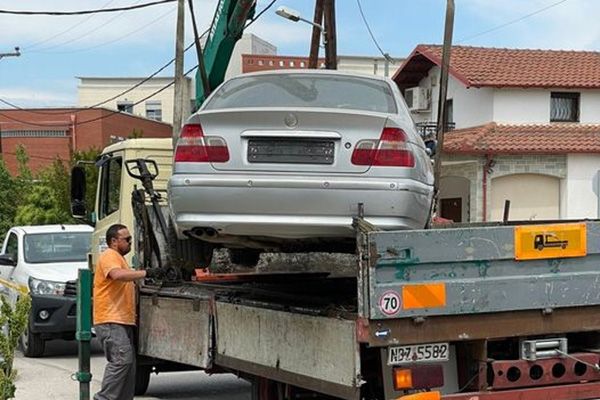 Αποσύρθηκαν από το δημόσιο χώρο της πόλης του Κιλκίς παλιά εγκαταλελειμμένα οχήματα