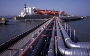 Υπέρ της χρήσης LNG ως ναυτιλιακό καύσιμο το υπουργείο Ναυτιλίας