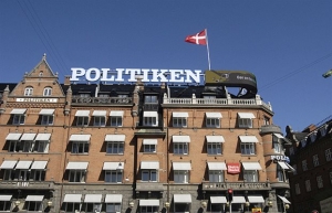 Politiken: Κόντρα στη λογοκρισία δημοσιεύει το περιεχόμενο βιβλίου για τις υπηρεσίες πληροφοριών