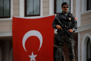 Τουρκία: Συνελήφθησαν 16 άτομα για διασυνδέσεις με τρομοκρατικές οργανώσεις