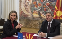 Στα άκρα η πολιτική κρίση, με «αλβανικό» χρώμα, στα Σκόπια