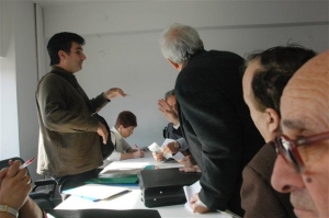 Κατάληψη στο ειρηνοδικείο Νίκαιας για να ματαιωθούν οι πλειστηριασμοί