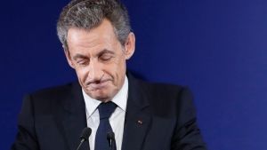 Σαρκοζί: Άρχισε η δίκη για υπερβολικές δαπάνες