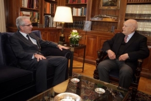 Κ. Λουράντος: «Ανάπτυξη από την ελληνική φαρμακοβιομηχανία»