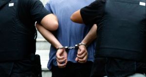 Θεσσαλονίκη: Προθεσμία για να απολογηθεί τη πήρε ο τράπερ που ξυλοκόπησε τον 23χρονο