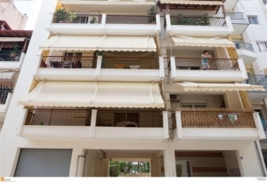 Στον εισαγγελέα ο αστυνομικός που στραγγάλισε την κόρη του