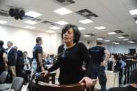 Αγανάκτηση της μάνας Φύσσα για την αποφυλάκιση Ρουπακιά