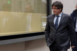 Ισπανία: Η κυβέρνηση ρώτησε το ΣτΕ για προσβολή της υποψηφιότητας Πουτζδεμόντ