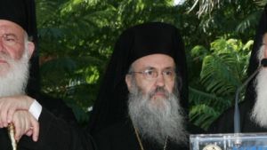 Ιερόθεος για κλειστές εκκλησίες: ΔΙΣ την Πέμπτη - Μη δοθεί εντύπωση ιδεολογικού πολέμου