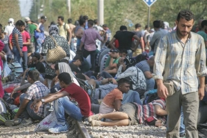 πΓΔΜ: Δακρυγόνα εναντίον μεταναστών στα σύνορα με την Ελλάδα