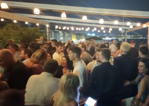 Στ. Αγγελούδης: Πλήθος κόσμου στο πάρτι νεολαίας μετά την κατάθεση του ψηφοδελτίου της «Ομάδας για τη Θεσσαλονίκη»