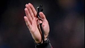 Μεξικό: Τιμωρήθηκε διαιτητής με 12 αγωνιστικές για γονατιά σε ποδοσφαιριστή