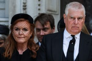 Σάρα Φέργκιουσον: Αντιδράσεις και αποκαλύψεις για τη σχέση της με τον Τζέφρι Έπσταϊν