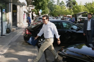 Αλέξης Τσίπρας-«Στο Κόκκινο»: «Ατακτη χρεοκοπία ή δύσκολος συμβιβασμός οι δύο επιλογές μας»