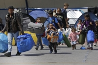 Πειραιάς: Έδιωξαν τους πρόσφυγες από την πύλη Ε3 εν όψει Πάσχα