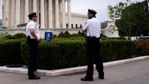 Πυρά σε λύκειο της Β. Καρολίνας: Νεκρός ο μαθητής που πυροβολήθηκε – Συγκλονιστικά βίντεο