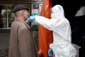 Πολωνία: Σε επίπεδο ρεκόρ οι νεκροί για το 4ο κύμα της πανδημίας μέσα σε ένα 24ωρο