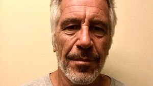 Καταγγελίες κατά του υπουργού Εμπορίου των ΗΠΑ για ψευδείς δηλώσεις στην υπόθεση Έπστιν