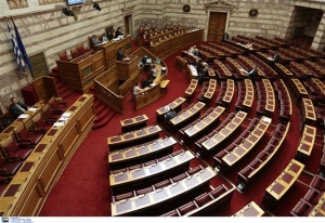 Βολές Λαφαζάνη προς Χαρδούβελη για τον αναβαλλόμενο φόρο