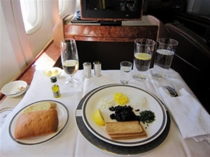 Έρευνα περιοδικού Saveur: H Singapore Airlines προσφέρει το καλύτερο φαγητό