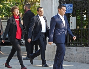 Η απατηλή λάμψη της εξουσίας