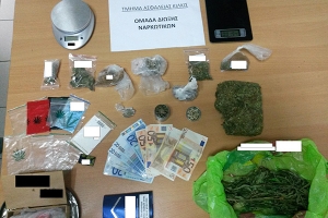 Σύλληψη δυο διακινητών χασίς ύστερα από καταδίωξη